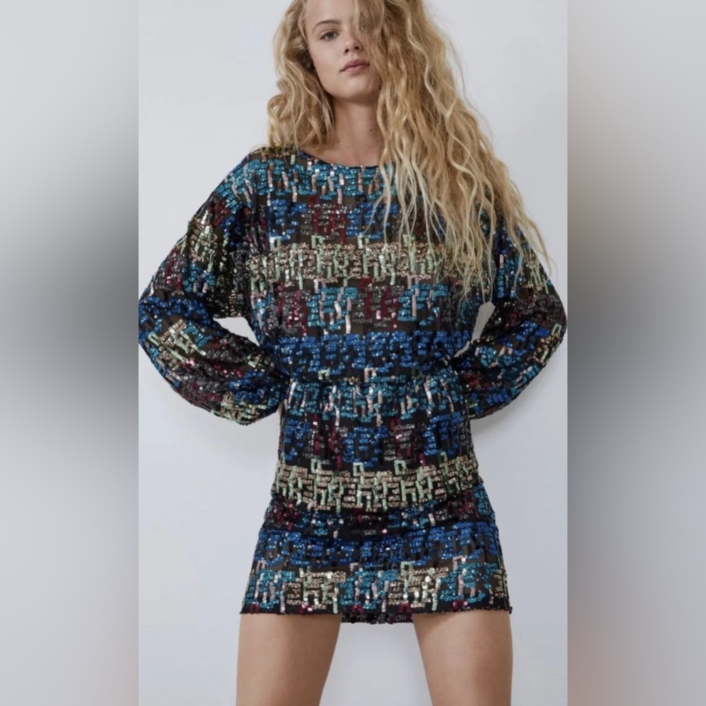 NWT Zara belted multicolor sequin mini dress with an open back - size Medium